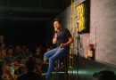 Danilo Gentili apresenta show de stand-up comedy em Blumenau e Balneário Camboriú