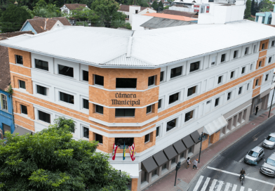 Câmara de Blumenau promove audiência pública para discutir políticas culturais