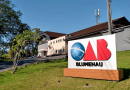 OAB Blumenau se manifesta após repercussão de operação do GAECO com prisão de advogadas
