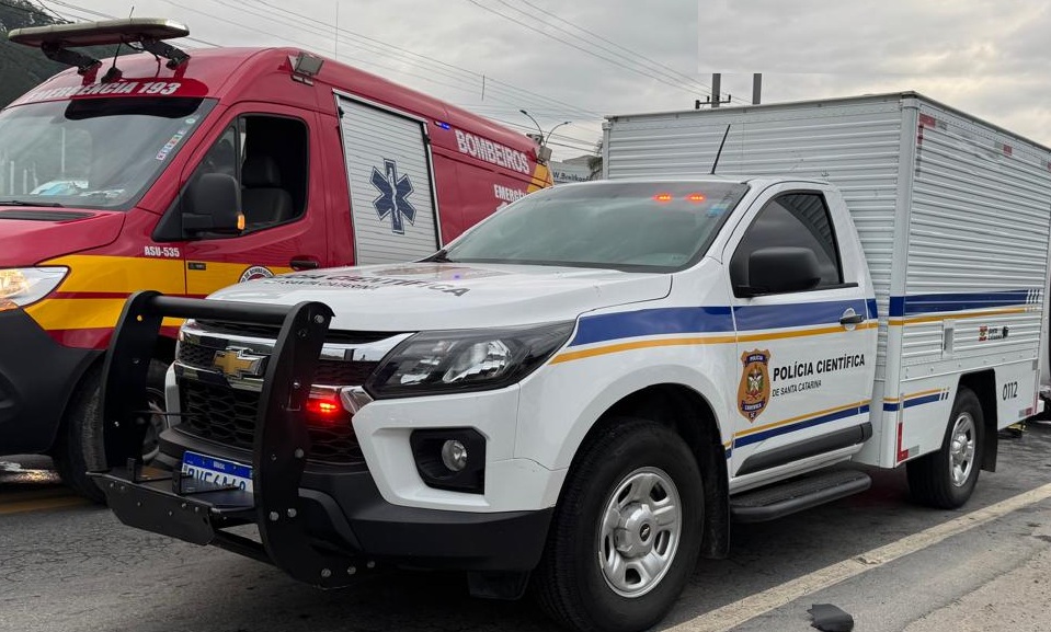 Idosa perde a vida após queda de escada em residência no Itoupava Central