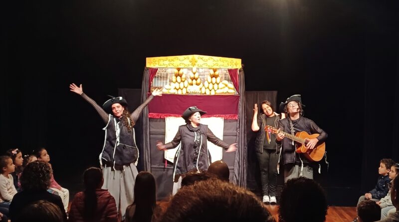 Furb recebe espetáculo gratuito de teatro de bonecos de tradição alemã na próxima sexta-feira