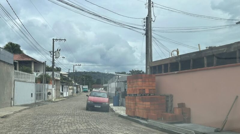 Mulher é brutalmente agredida enquanto amamentava bebê em Blumenau