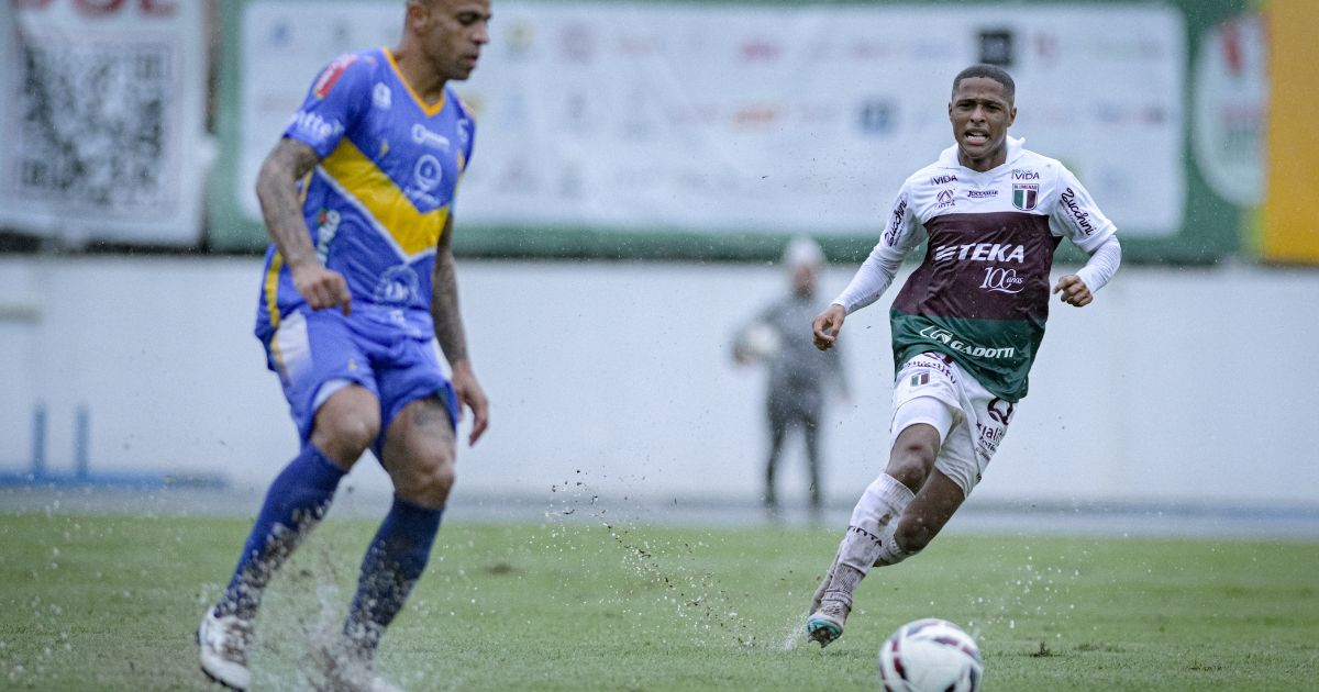 Com muita chuva, Blumenau empata com São Joseense pela Série D