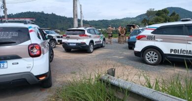 PM recupera veículo furtado após ação entre cidades do Vale e Norte de SC