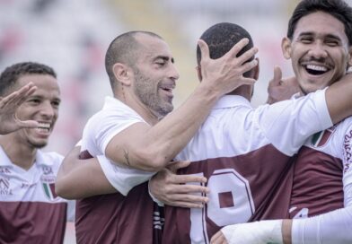 Blumenau goleia o Nação e assume liderança da Série B do Catarinense