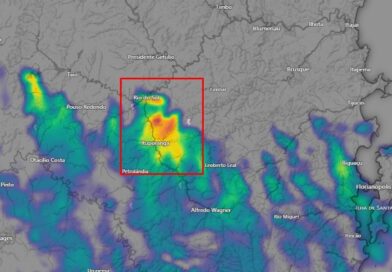 Temporal com granizo atinge o Alto Vale e alerta para risco de tempestades em Santa Catarina