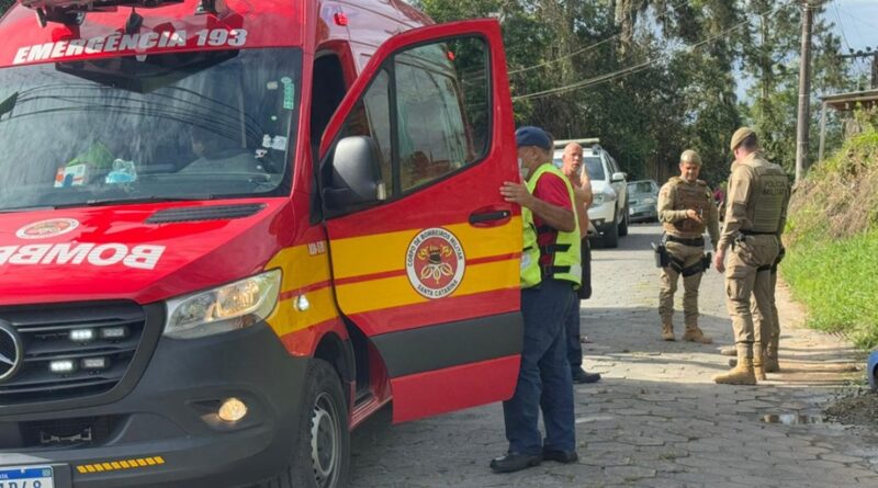 Homem fica ferido após ser atingido por golpe de faca em Lebon Régis