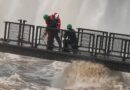 Cheia nas Cataratas do Iguaçu leva à retirada de grades de passarela