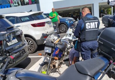 Guarda Municipal recupera motocicleta furtada durante a Oktoberfest em Blumenau