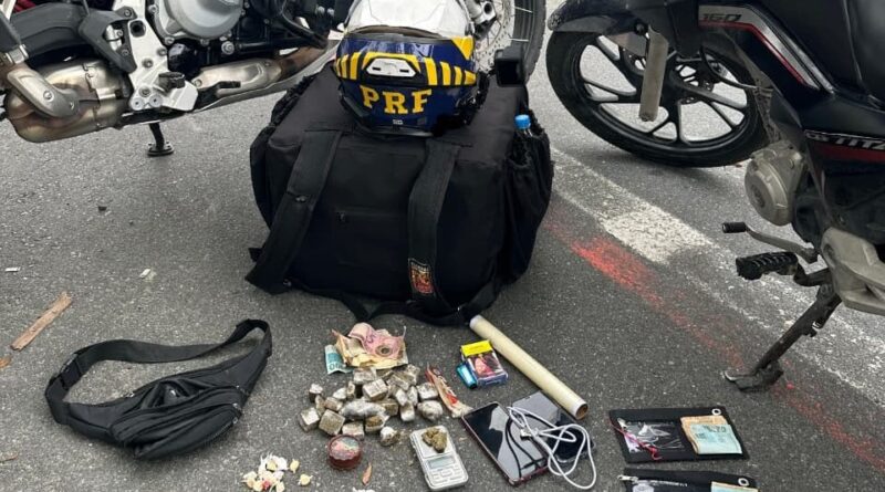 Motociclista foge da PRF por 10 minutos e é preso com drogas na BR-470, em Gaspar