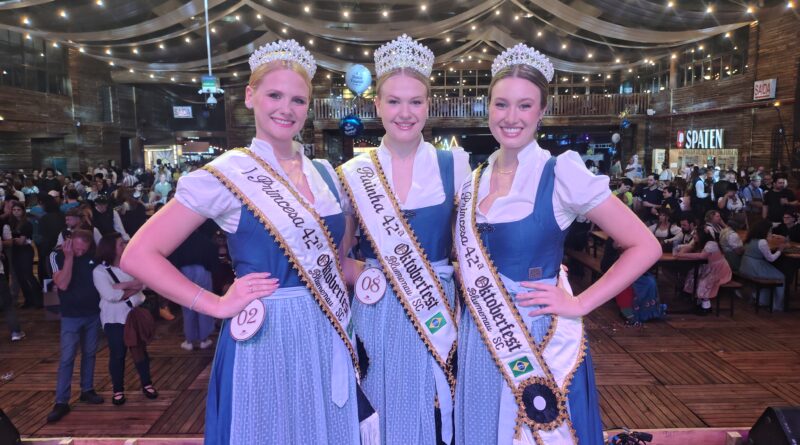 Eleita a realeza da 42ª Oktoberfest Blumenau no encerramento da edição 2026